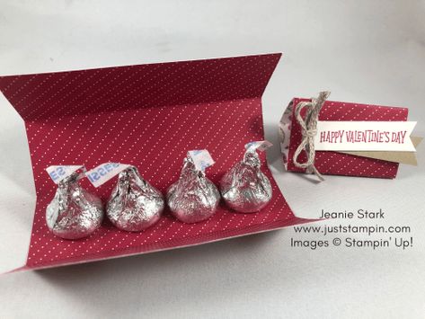 Valentine 3d Paper Crafts, Hershey Kisses Treat Holders, Stampin Up Hershey Kiss Treat Holder, Paper Craft Treat Holders, Hershey Kiss Treat Holder, Stampin Up Valentines Treats, Hershey Kiss Valentine Ideas, Kisses Chocolate Ideas Gift, Hersheys Kisses Valentines Ideas