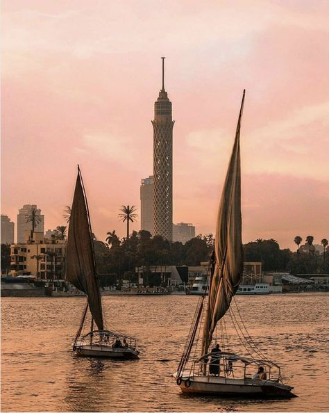 Cairo Tower, Ancient Egyptian Architecture, Egypt Aesthetic, Alexandria Egypt, Old Egypt, Europe Photos, Nile River, Egypt Art, Egypt Travel