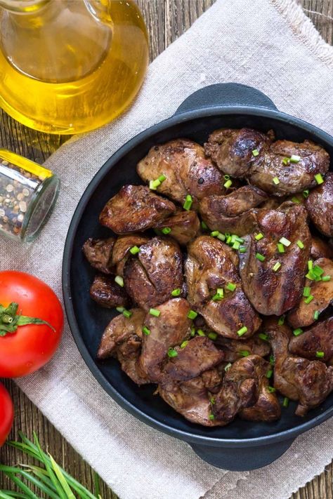 Easy Pan Fried Chicken Livers Recipe - IzzyCooking Cooking Chicken Livers, Livers Recipe, Fried Chicken Livers, Jamaican Chicken, Chicken Liver Recipes, Frugal Cooking, Reheat Chicken, Liver Recipes, Pan Fried Chicken