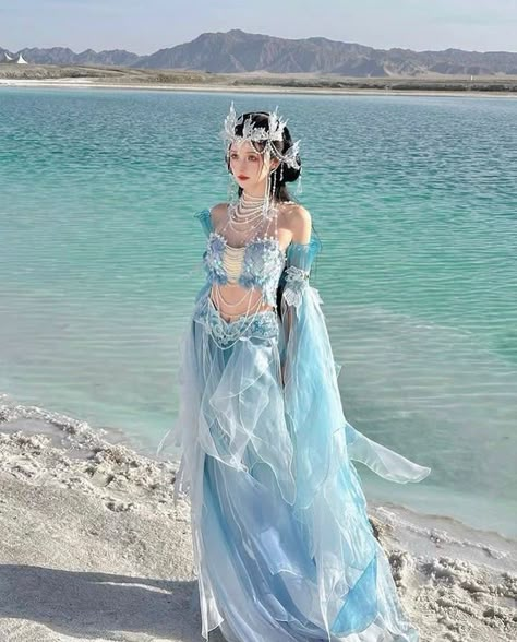 Ocean Dress Design, Water Goddess Outfit, Water Element Outfit, Sea Themed Outfits, Ocean Themed Dress, Mermaid Royalty, Aquatic Fashion, Water Outfit, Water Dress