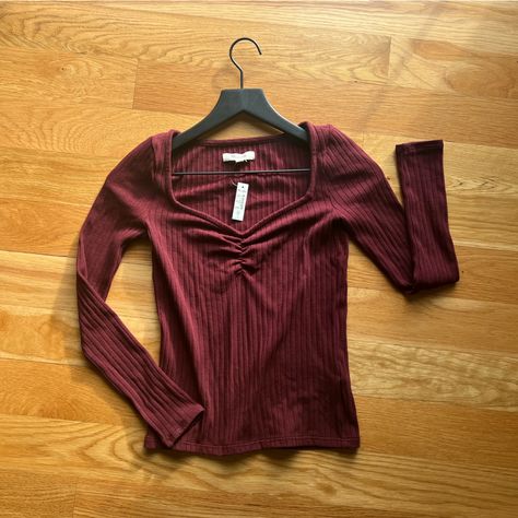 Every Occasion Brand New Condition Ls Sweetheart Top, Tags Included! Open To Offers, Bundle Discounts Fabric: Lightweight, Slinky Ribbed Jersey V Neckline With Ruched Front Long Sleeves Color: “Stained Mahogany” Fabric Type Shell: 49% Cotton, 49% Modal, 2% Elastane Care Instructions Wash Cold Grunge Long Sleeve Shirt, Dark Red Clothes, Maroon Clothes, Cute Fall Tops, Dark Red Top, Dark Purple Long Sleeve Top, Vintage Purple Long Sleeve Tops, Burgundy Clothes, Purple Long Sleeve Relaxed Fit Top