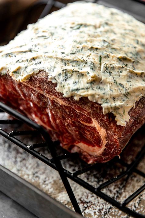 Garlic Herb Prime Rib-5 Prime Rib Meals Sides, Prime Rib Dinner Sides, Thanksgiving Prime Rib, Prime Rib Roast Oven, Garlic Herb Prime Rib, Herb Crusted Prime Rib, Prime Rib Rotisserie, Creamed Spinach Casserole, Boneless Prime Rib Roast