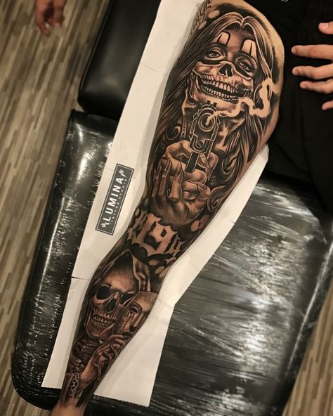 Mangas Tattoo, Rip Tattoo, Best Leg Tattoos, Chicano Tattoos Sleeve, Full Leg Tattoos, Skull Sleeve Tattoos, Gangsta Tattoos, Skull Sleeve, 13 Tattoos