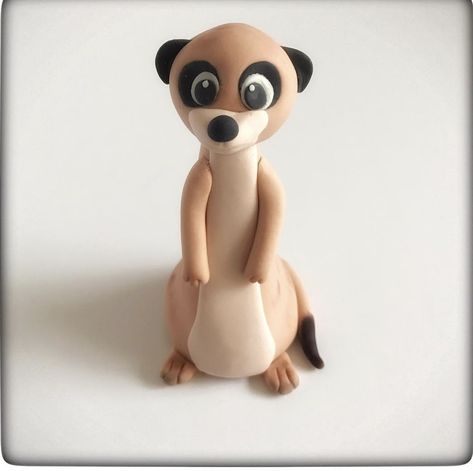 Fondant Zoo Animals, Meerkat Party, Meerkat Cake, Meerkat Birthday, Zoo Birthday Cake, Woodland Cakes, Cake Children, Farm Birthday Cakes, Sloth Party