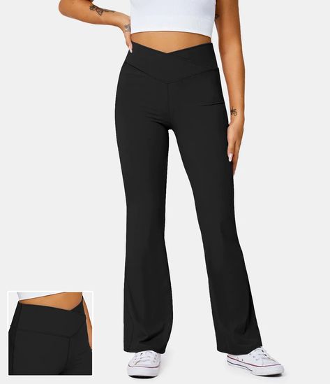 In My Feels Cloudful® Air High Waisted Crossover Full Length Flare Leg – HALARA Plain Leggings, Leggings With Pockets, Knit Denim, Compression Leggings, Gym Leggings, Flare Leggings, Pocket Leggings, Yoga Leggings, High Waisted Leggings