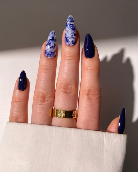 a round-up of this week’s nail designs! 🌊🍒☁️ — which one is your fav? <3 — my rings are from @indigolune 🫶🏻 #marblenails #lavendernails #summernails #frenchnails #mermaidnails #nailinspo #naildesigns #nailpolish #nails2inspire #nailsofinstagram Round Gel Nails Design, Nail Inspiration Blue, Nail Design Blue, Nails Inspiration Blue, Pirate Nails, Multicolored Nails, Minimal Nails Art, Watermelon Nails, Lavender Nails