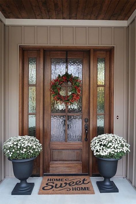 The Best Front Doors with Sidelights and Transoms Front Door Inspiration, Best Front Doors, Front Door Styles, Wood Front Doors, Door Inspiration, Front Door Entrance, Exterior Front Doors, House Front Door, Farmhouse Front