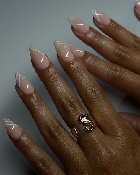 Almond Nail White Design, Chic Vacation Nails, Nude Vacation Nails, Easy Vacation Nails, Winter Beach Vacation Nails, Neutral Almond Acrylic Nails, Summer Nails Designs 2024, 2024 Summer Nails Almond, Summer French Nails 2024