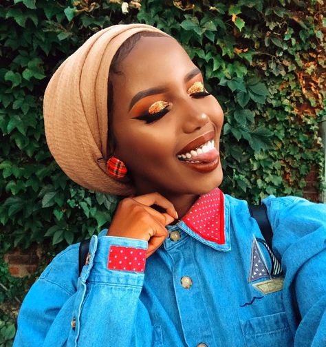 16 Black Muslim Beauty Bloggers You Need to Follow on Instagram Black Muslim Women, Hebrew Fashion, Makeup Reference, Rangement Makeup, African Outfits, Muslim Style, Arabian Women, Mode Turban, Modest Fashion Hijab