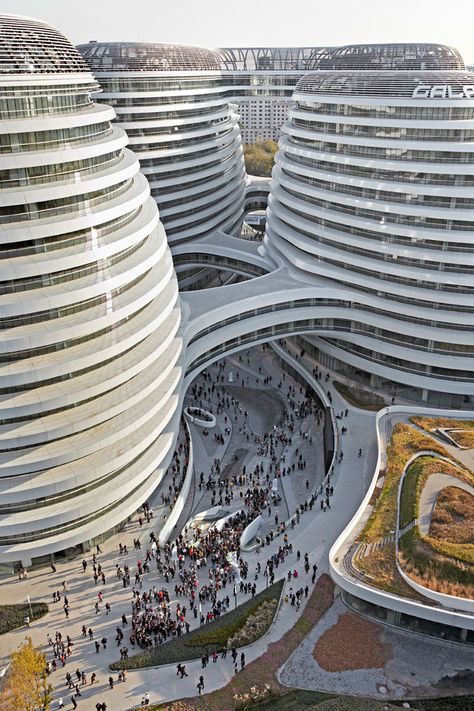 Galaxy Soho Galaxy Soho, Architecture Cool, Zaha Hadid Architecture, Architecture Unique, China Architecture, Unusual Buildings, Zaha Hadid Architects, Amazing Buildings, Unique Buildings