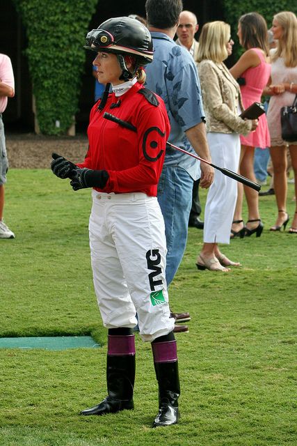 Chantal Sutherland Jockey Outfit, Jockey Costume, Baseball Costume, Horses Artwork, Baseball Costumes, Horse Club, Race Photography, Royals Baseball, Thoroughbred Horse Racing