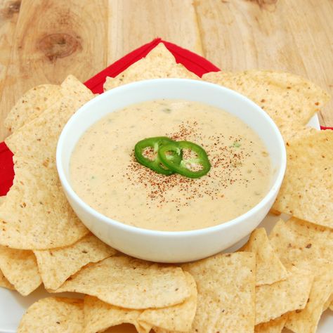 Don Pablos' Queso Blanco Dip.  Easy, you can have it on your table in less than 10 minutes! Mexican Restaurant Queso, Restaurant Queso, Queso Blanco Dip, Mexican Restaurants, Homemade Salsa, Chicken Bites, Favorite Appetizers, Saturday Afternoon, Appetizer Dips