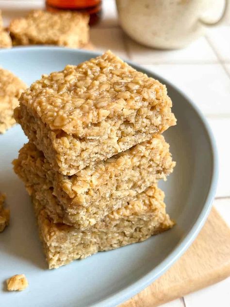 Best Soft Flapjack Recipe Soft Flapjack Recipe, Soft Chewy Flapjack Recipe, Fluffy Flapjack Recipe Easy, Oat Flapjack Recipes, Flapjack Recipe Easy, British Flapjack Recipe, Flapjack Recipe Chewy, Golden Syrup Flapjacks, Bars Recipes Healthy