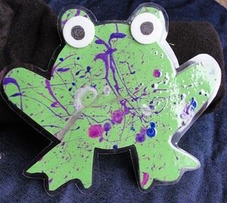 Five Green and Speckled Frogs Craft
Think we'll be doing this when we learn the song! Frogs Craft, Five Green And Speckled Frogs, Five Little Speckled Frogs, Pond Life Theme, 5 Little Speckled Frogs, Preschool Slp, Speckled Frogs, Nursery Rhyme Crafts, Frog Activities