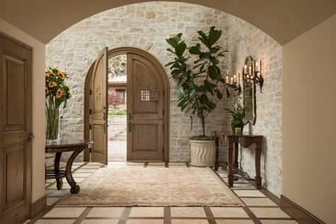 Pebble Beach Mediterranean Retreat - Mediterranean - Entry - San Francisco - by Ryan Rosene Photography | Houzz Mediterranean Front Entrance, Mediterranean Beach House Interior, Mediterranean Door, Mediterranean Fireplace, Mexican Home Design, Mediterranean Wallpaper, Spanish Vibes, Mediterranean Doors, Archways In Homes