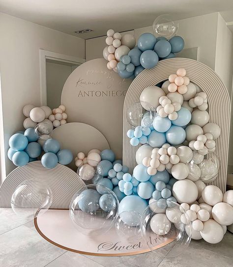 Dusty Blue Balloon Garland, Blue Balloon Garland, Gender Reveal Party Ideas, Reveal Party Ideas, Kids Party Planner, Baby Print Art, Blue Balloon, Baby Boy 1st Birthday, Boy Decor