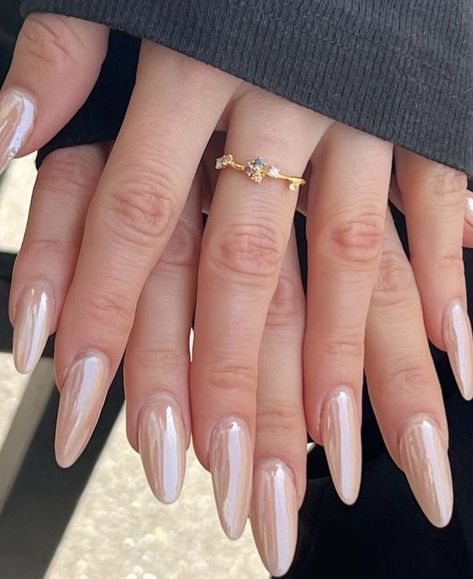 Nails For Yellow Dress Prom, Chrome Nails Aesthetic, Creme Nails, September Nails, Pearl Nails, Soft Nails, Ideas Nails, Nails Summer, Neutral Nails