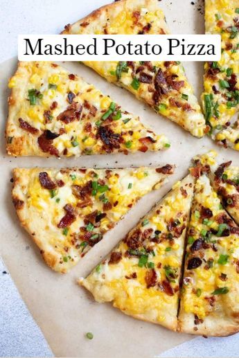 Mashed Potato Pizza is the perfect way to use up leftover mashed potatoes and is truly one of my favorite pizzas! Potatoe Pizza, Mashed Potato Pizza, Potato Pizza Recipe, Creamy Mashed Potatoes Recipe, Potato Pizza, Easy Mashed Potatoes, Potatoes Recipes, Creamed Potatoes, Leftover Mashed Potatoes