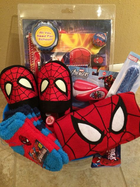 Spider-Man  Gift Basket #Giftbaskets #giftbasketideas #gifts #kidsgifts Spiderman Room, Spider Man Birthday, Men Gift Basket, Spiderman Gifts, Boyfriend Gift Basket, Valentine Baskets, Spiderman Theme, Baskets For Men, Birthday Basket