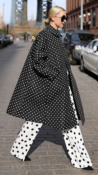 the atlantic pacific blog | mixing prints outfits Pattern Outfits Mixed, Pattern On Pattern Outfit, Pattern Clashing Outfits, Pattern Mixing Outfits, Mixed Prints Outfit, Dots Fashion, Polka Dots Outfit, Atlantic Pacific, Black White Outfit