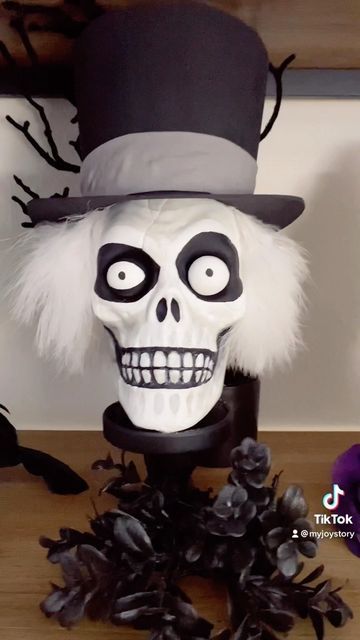 Dollar Tree Foam Skull Crafts, Haunted Mansion Diy Props, Disney Dollar Tree Diy, Haunted Mansion Halloween Decor Diy, Disney Haunted Mansion Diy, Halloween Wedding Centerpieces Diy, Haunted Mansion Decor Diy, Dollar Tree Skull Diy, Dollar Tree Halloween Diy 2023