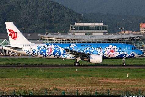 Air China B-2377 Airbus A320-214 aircraft picture Plane Flight, Air China, Airplane Photography, Aircraft Painting, Airplane Art, Airbus A320, Aircraft Art, Jet Aircraft, Commercial Aircraft