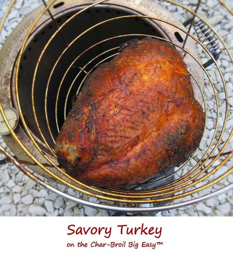 Packed with the flavors of Thanksgiving, this turkey looks fantastic, tastes delicious, and is so moist and tender, all thanks to the Char-Broil Big Easy. Charbroil Big Easy Recipes, Big Easy Turkey Fryer, Air Fryer Turkey Recipes, Turkey Fryer Recipes, Big Easy Recipes, Char Broil Big Easy, Rotisserie Turkey, Turkey Tips, Easy Turkey Recipes