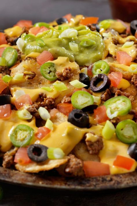 Pioneer Woman Potato Nachos Potato Nachos Pioneer Woman, Papa Nachos, Potato Nachos Recipe, Pioneer Woman Potatoes, Totchos Recipe, Nacho Recipes, Celebrity Chef Recipes, Nachos Supreme, Deep Fried Potatoes