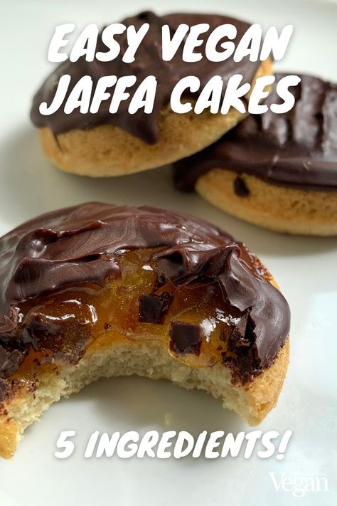 Vegan British Desserts, Jaffa Cake Birthday Cake, Jaffa Cake Cupcakes, Vegan Jaffa Cake Recipe, Jaffa Cake Recipe, Vegan Gulab Jamun, British Biscuits, Vegan Banana Bread Recipe, Vegan Biscuits