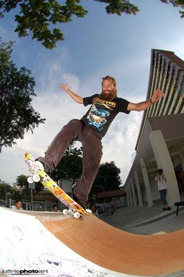 Skater Astethic, Skateboard Pics, Skate Photography, Skate Fashion, Skate Vibes, Skateboard Photos, Beginner Skateboard, Skate Aesthetic, Skateboarding Tricks