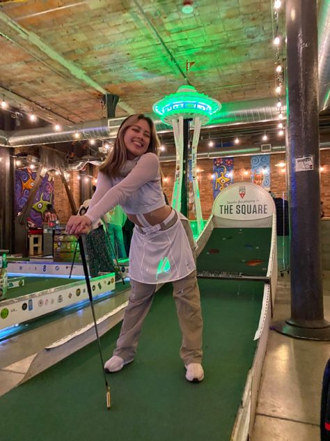 Mini Golf Outfit, Ig Outfits, Mini Golf, Ideas Para Fotos, Golf Outfit, Golf