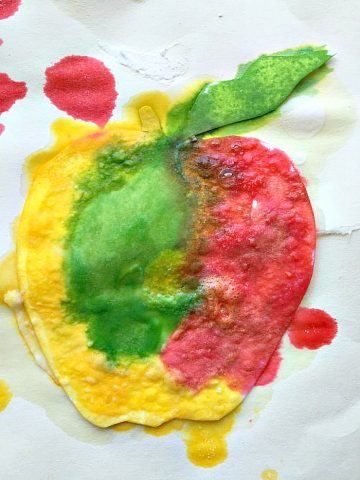 fizzing apple art Preschool Apples, Fall Activities For Kids, Preschool Apple Theme, Apple Crafts, Craft For Preschool, Preschool Crafts Fall, Preschool Fall, Apple Preschool, Apple Unit