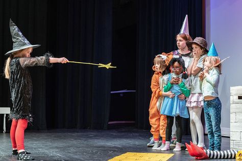 Alexandria Childrens Theatre owner on how to spark your kids creativity https://ift.tt/35WFk3r Kids Theatre, Kids Acting, Theatre Audience, Drama For Kids, Lost Voice, Theatre Games, Children's Theatre, Physical Theatre, Theatre Plays