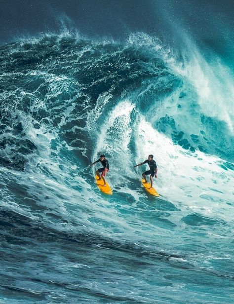 Amazing Big Wave Surfing, Surfing Photos, Surf Lifestyle, Surfing Photography, Surf Lesson, Surf Life, Adventure Sports, Surfing Waves, Surf Style