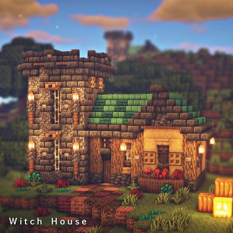 Minecraft Swamp Witch House, Swamp Hut Minecraft, Witch Aesthetic Minecraft Builds, Minecraft Potion Shop Ideas, Grunge Minecraft House, Witches Hut Minecraft, Minecraft Witchy Builds, Minecraft Witch House Interior, Mc Blueprints