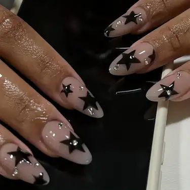 Fake Nails Almond, Y2k Designs, Almond Acrylic Nails Designs, Concert Nails, Star Nail Designs, Press On Nails Coffin, Nails Y2k, Full Nail Tips, Black Acrylic Nails