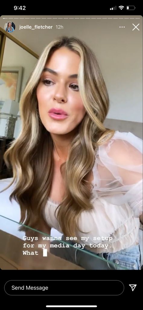 Joelle Fletcher Hair Balayage, Joelle Fletcher Wedding Ring, Joelle Fletcher Hair, Jojo Fletcher Hair, Joelle Fletcher Wedding Makeup, Jojo Fletcher Wedding Makeup, Fletcher Hair, Colored Locks, Joelle Fletcher