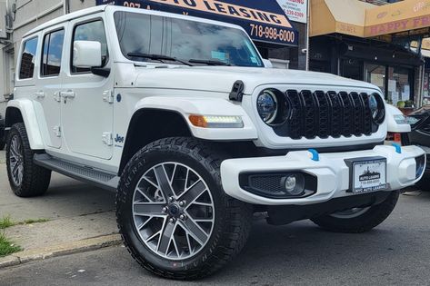 Jeep Wrangler Unlimited JL Sahara 4XE High Altitude Jeep Wrangler High Altitude, New Jeep Wrangler, Wrangler Unlimited Sahara, Jeep Wrangler Unlimited Sahara, New Jeep, Jeep Jl, Party Bus, Wrangler Unlimited, High Altitude