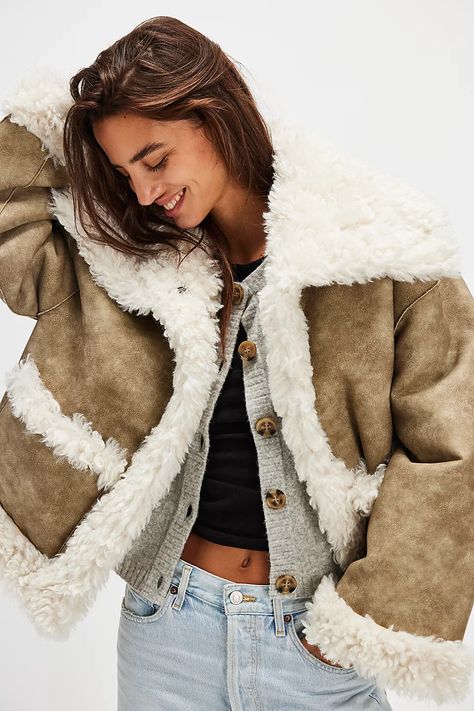 Kiki Sherpa Jacket | Free People UK Free People Outfits, Oversized Sherpa Jacket, Cropped Jacket Outfit, Edie Campbell, Fashion Photo Shoot, Fur Leather Jacket, Sherpa Coat, Vegan Leather Jacket, Free People Clothing