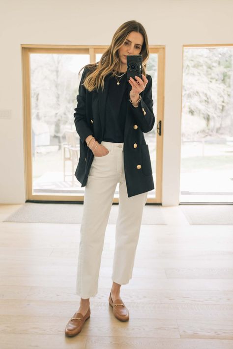 navy t-shirt with blazer outfit Navy Blazer Outfit Women Work, Navy Tee Outfit, Navy Top Outfit, Navy Blazer Outfit Women, With Blazer Outfit, Navy Blazer Outfit, Basic Tee Outfit, Striped Blazer Outfit, Navy Blazer Outfits