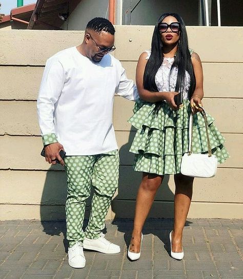 African Fashion on Instagram: “Couple goals 🌴 • • • Pls tag • • • • • • • • • • • • #ankarafashion #naijalife #waxprint #selectastyle #slayqueen #ankaracatalogue…” Afrocentric Clothing, Couples African Outfits, Kitenge Fashion, Shweshwe Dresses, Traditional African Clothing, African Fashion Designers, Afrikaanse Mode, African Fashion Modern, African Traditional Dresses