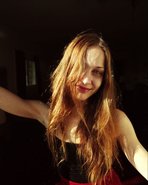 Fiona Apple, A Woman, Red, Hair, Black