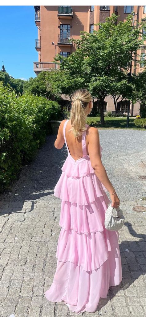 Pink Prom Dresses Aesthetic, Brunch Prom Dress, Preppy Maxi Dress, Pink Graduation Dress, Prom Dresses Aesthetic, Pastel Prom Dress, Prom Dresses Simple, Pink Prom Dress, Pink Prom