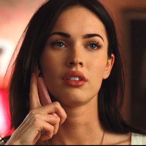 Memes Movie, Jennifers Body Megan, Megan Fox Jennifer's Body, Jennifer’s Body, 2pac Shakur, Jennifer Check, Tv Girl, Jennifer's Body, Ex Machina