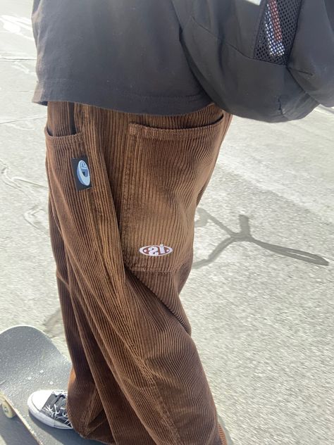 baggy pants skater 90s skater rave Corduroy Aesthetic Men, Corteroid Pants Outfit Men, Baggy Corduroy Pants Men, Baggy Corduroy Pants Outfit Men, Baggy Brown Corduroy Pants Outfit Men, Skate Pants Men, Skater Pants Men, Men Courdoroy Pants Outfit, Skate Pants Outfit