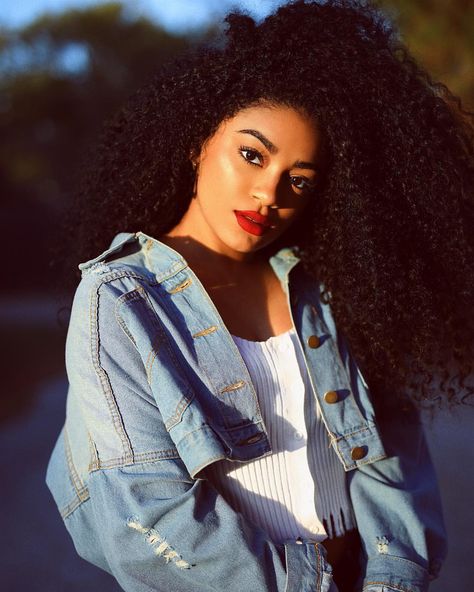 Hair Jasmine In Hair, Jasmine Le Hair, Jasmin Brown, Jasmine Daniels Photoshoot, Jasmin Savoy Brown, Jasmine Instagram, Jasmine Brown, Black Women Hair, Everday Style