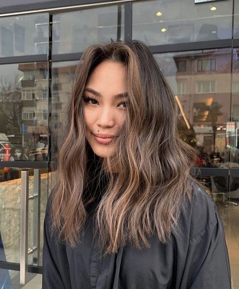 Subtle Brown Money Piece, Asian Brown Hair Highlights, Medium Brown Hair With Face Frame, Dimensional Asian Hair, All Over Hair Color Ideas For Dark Hair, Filipino Hair Highlights, Dark Hair With Highlights Asian, Highlights For Dark Brown Hair Asian, Hair Color On Asian Women