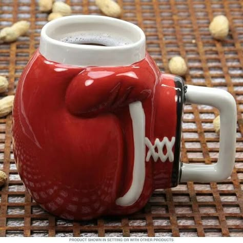 Coffee Cup Designs, Bored Art, Chocolate Covered Fruit, Boxing Glove, Cool Coffee, Coffee Cup Design, Pretty Mugs, Funny Coffee Cups, Cup Designs