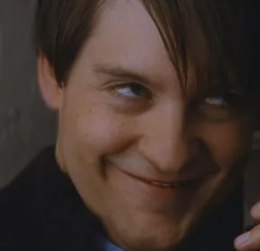 Bully Maguire, Tobey Maguire