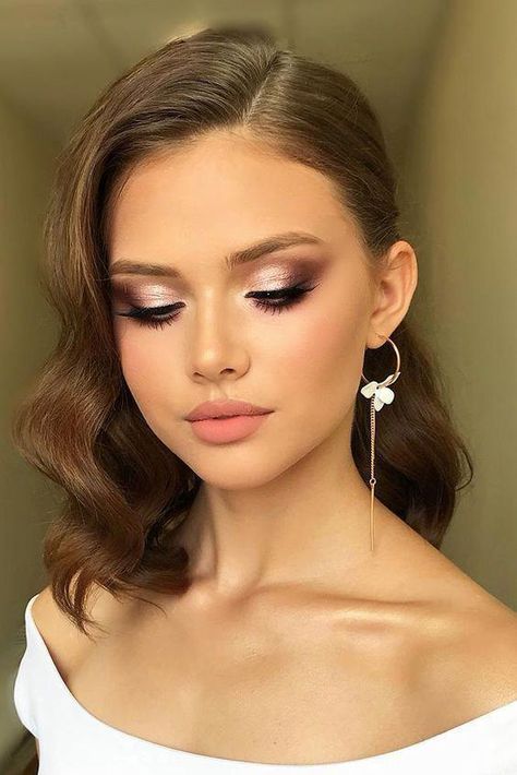 Pink Smoky Eye, Wedding Make Up Inspiration, Wedding Makeup Vintage, Pink Smokey Eye, Wedding Hairstyles And Makeup, Best Wedding Makeup, Wedding Day Makeup, Beauty Make-up, Wedding Makeup Looks